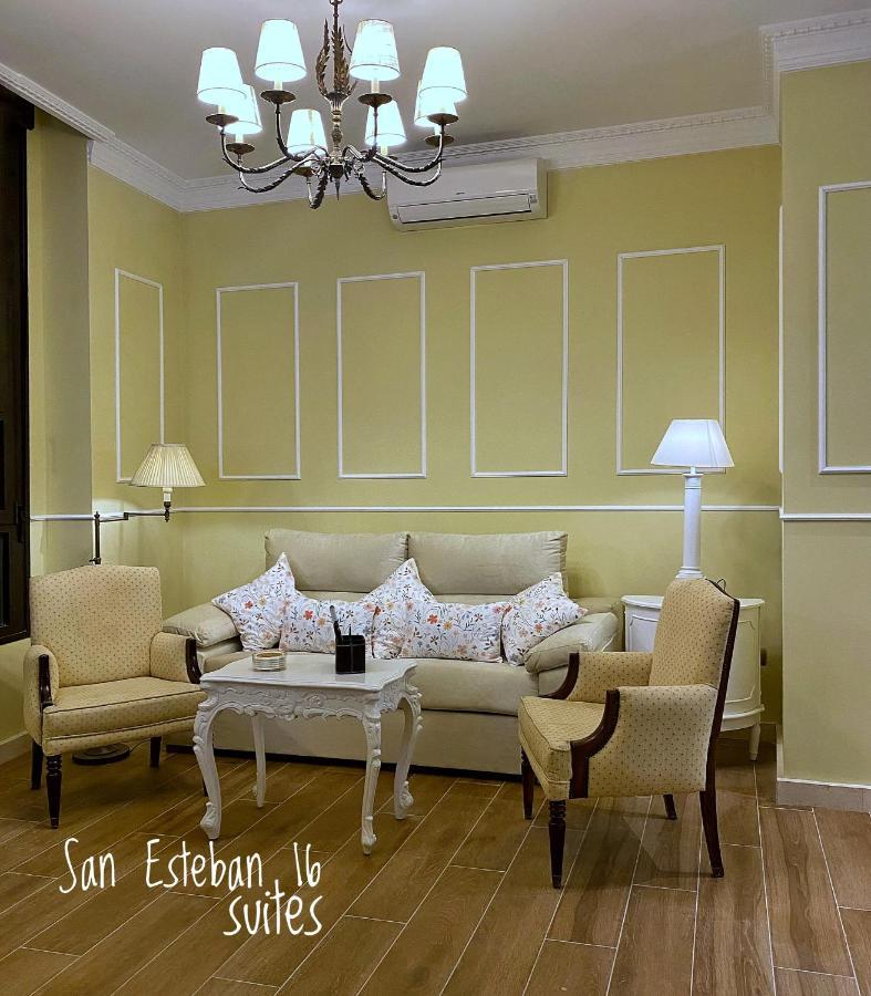 Suites San Esteban 16 Ducal Севілья Екстер'єр фото