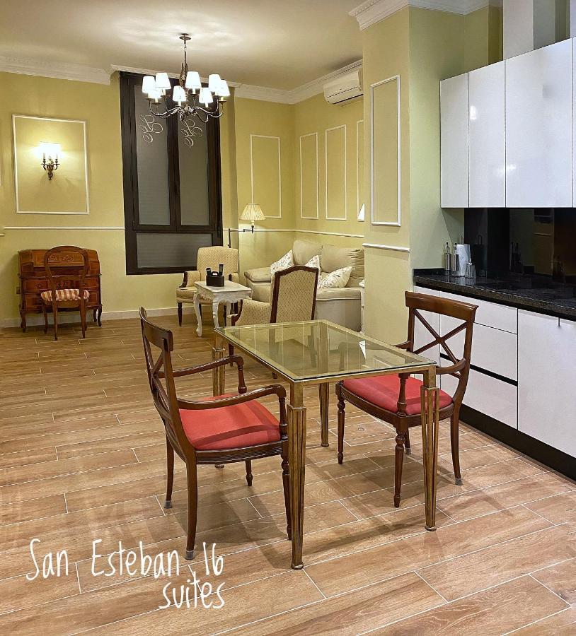 Suites San Esteban 16 Ducal Севілья Екстер'єр фото